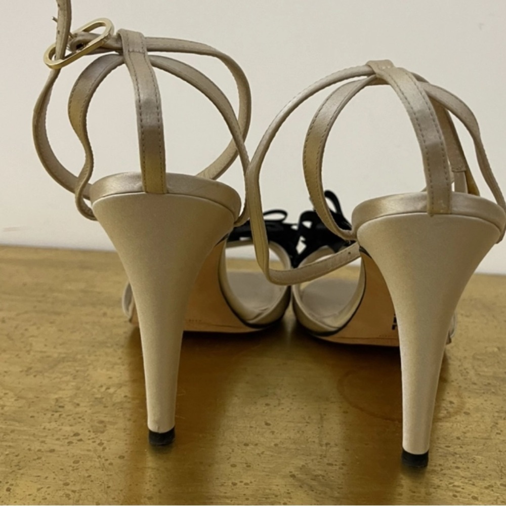 Chanel Satin Sandal CC bows - Picture 4 of 4